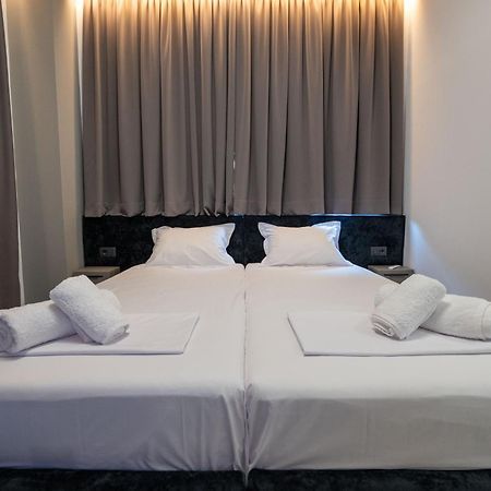 סרנדה Euphoria Apartments מראה חיצוני תמונה